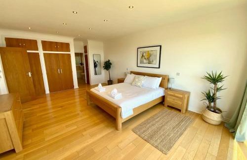 Mumbles Apartment | Langland Sea View Apartment