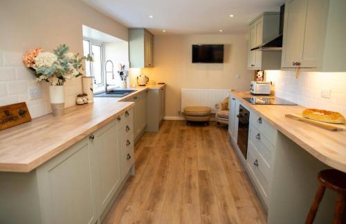 Dwrbach House | Langton Farmhouse Fishguard