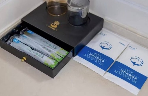 Xincheng Hotel | Lanhuahua hotel