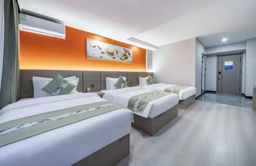 Xincheng Hotel | Lanhuahua hotel