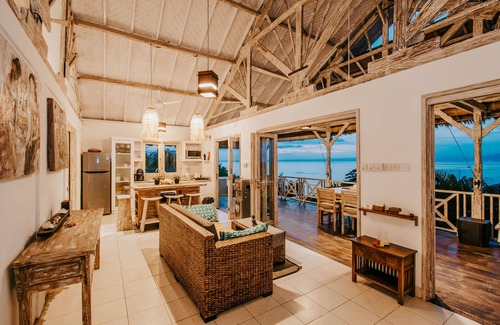 Jungut Batu Villa | Lanie
