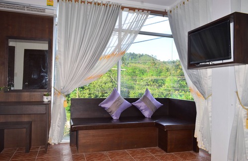 Ko Lanta Hotel | Lanta Nice Beach House