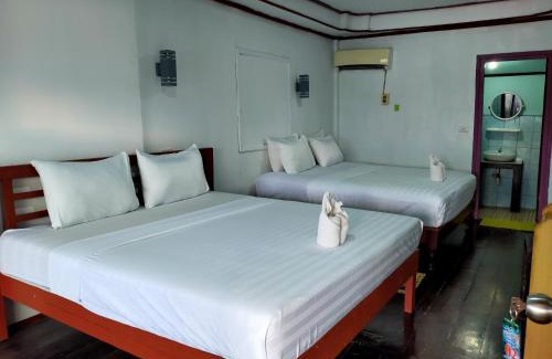 Don Khon House | Lao Long Riverside and Budget Garden Guesthouse