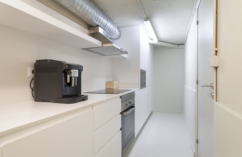Santos Apartment | Lapa Diplomatic Flat 1 4 by Feel Lisboa
