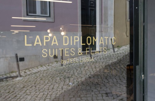 Santos Apartment | Lapa Diplomatic Flat 1 4 by Feel Lisboa