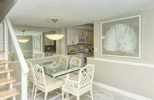 Longboat Key Condo | LaPlaya 108B-Dream views of the Gulf.
