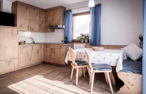 Vallarga Apartment | Larch forest apartment at Oberhof - where the sky meets the mountains
