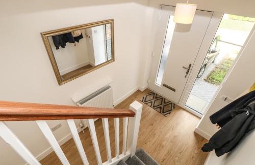 Totland Bay House | Larch Lodge