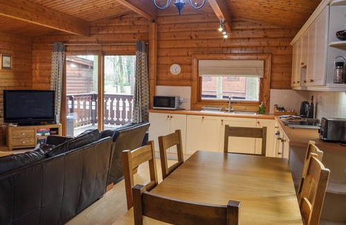 Kenwick Cottage | Larch Lodge - UK37187