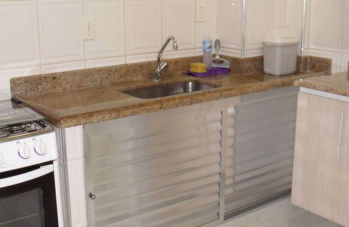 Embare Apartment | Large 1 bedroom apartment, beachfront building, Wi-Fi, shared garage, Embaré