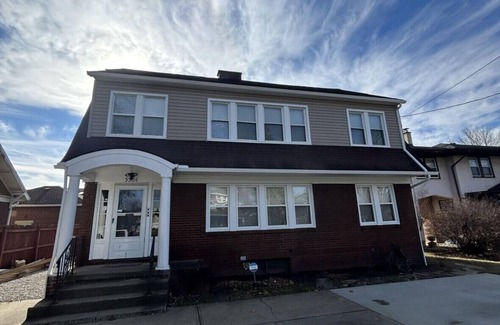 Canton Apartment | Large 2 Bed Apartment in The Heart of Canton