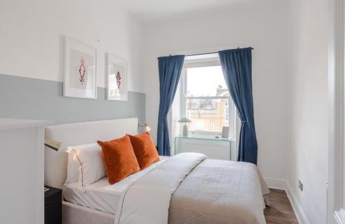 Rushey Green Apartment | Large 2 Bed Apartment London Lewisham Catford - Long Stays Allowed