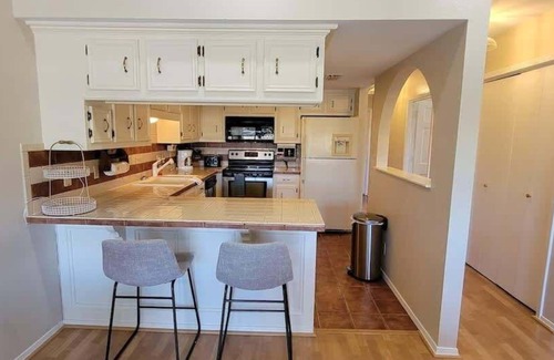 South Padre Island Condo | Large 3 Bedr Bay Views Pool Great Deck 3 Bedroom Condo