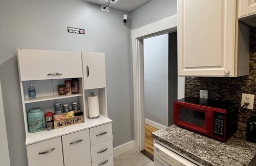 St. Elizabeth's Apartment | Large 4 Bedroom apartments, 3RD FL Brighton