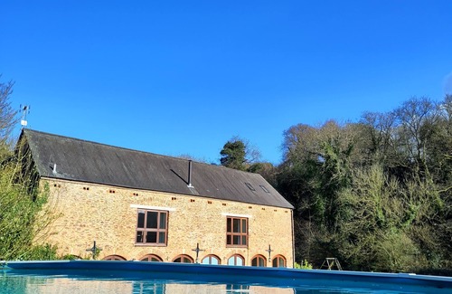 Roadwater House | Large 5 star barn conversion on Exmoor