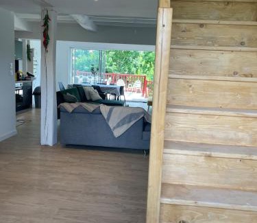 Espelette Apartment | Large Apartment with Mountain View in Espelette