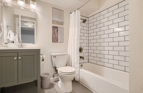 Lakewood Apartment | Large Apartments in LAKEWOOD - SK