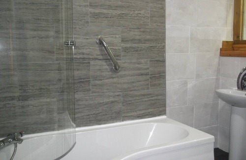 Glenurquhart House | Large B&B suite at Steading Highland Glen Lodge