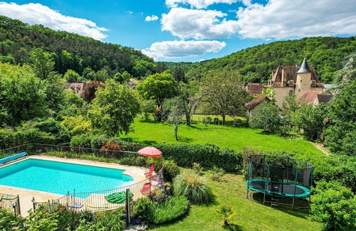Daglan House | Large, charming house with private, heated, secure swimming pool
