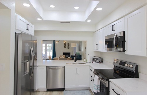 Biltmore Courts Condo | Large Dog Friendly- All New-Golf Course View