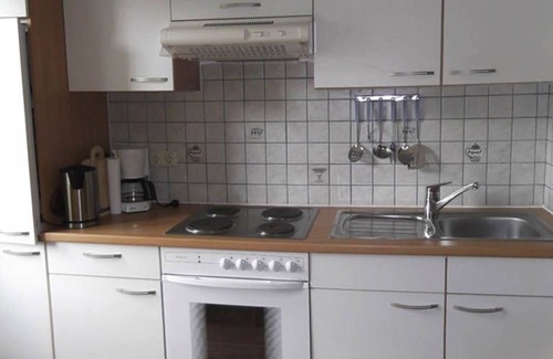 Mondsee House | large double room without balcony Nr. 10 - Hotel Garni Stabauer