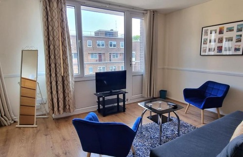 Riverside Apartment | Large Duplex in Bermondsey