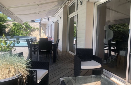 Cholet House | Large family home in the heart of town