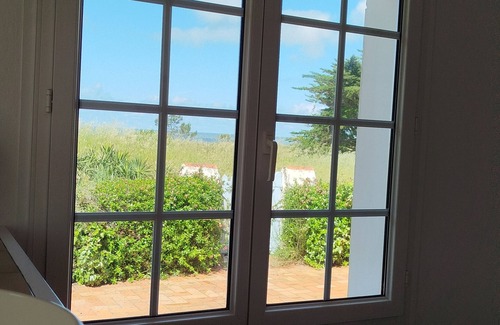 Barbatre House | Large family home, sea view, nestled in the dune on the island of Noirmoutier.