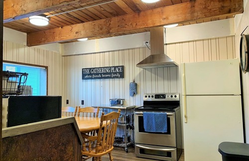 Westport Apartment | Large Group Suite, private kitchen, Go Karts! near Beach &Marina. New listing!