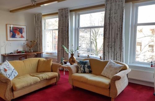 Utrecht City Center Apartment | Large Historical Apartment & Canal Terrace