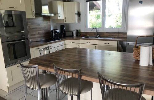 Cazaux House | Large house with heated pool near Lake Cazaux for 8 to 10 people