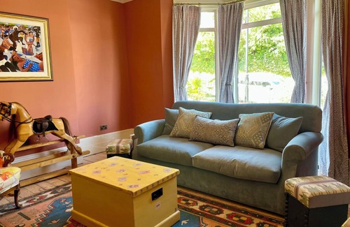 Dulwich House | Large living space l, four bedrooms, long garden in East Dulwich