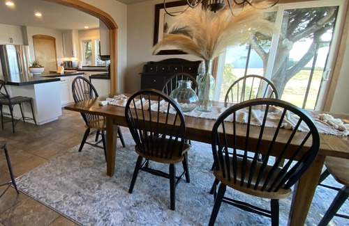 Dillon Beach House | Large Luxurious Coastal Home! Hot tub, Pet friendly, & Beautiful Coastal views