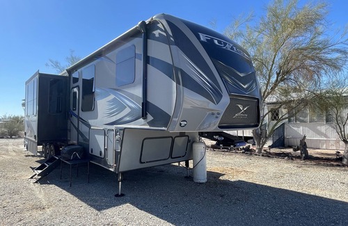Imperial County House | Large, modern camper close to Glamis Sand Dunes