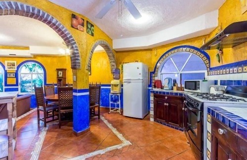 Colonia Andres House | Large Pool, Private Yard, Central Location
