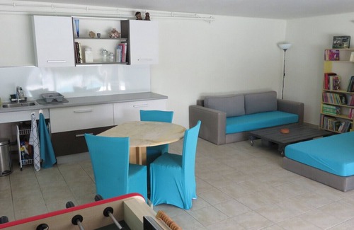 Nimes City Centre Villa | Large, pretty villa in the garrigue of Nîmes