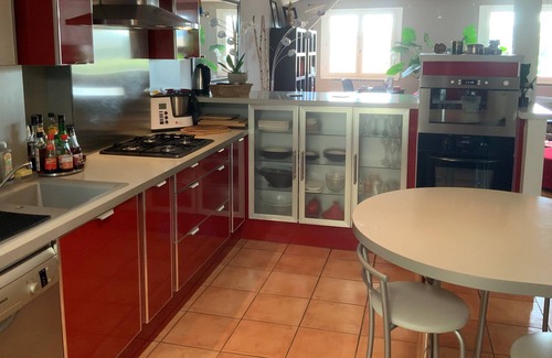 Auch Apartment | Large quiet apartment in the historic center of Auch