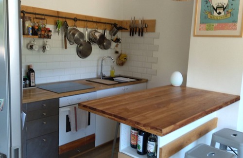 Sud Apartment | Large, sunny apartment close to the heart of the city