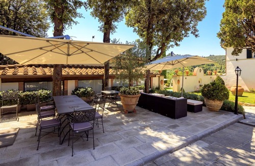 Grassina Villa | Large Tuscan Villa near Florence