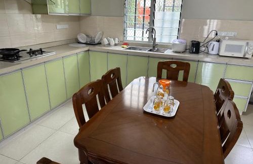 Suva Apartment | Large two-bedroom apartment-free parking