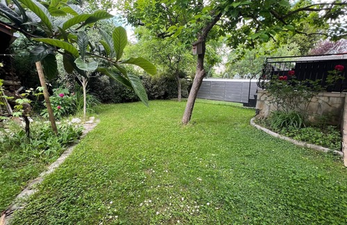 L'Hay-les-Roses House | Large Villa with 10m² Spa