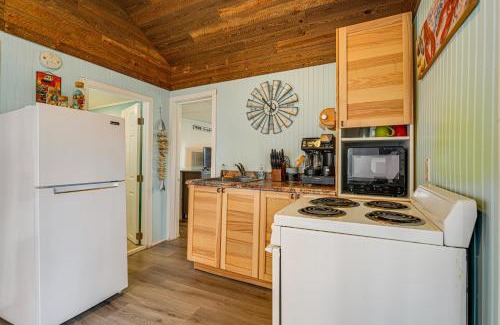 Old Orchard Beach House | Large Yard Walkable Cottage in Old Orchard Beach!