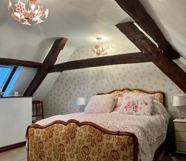 Pickering House | Lark Cottage