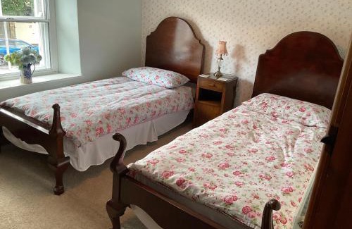 Pickering House | Lark Cottage