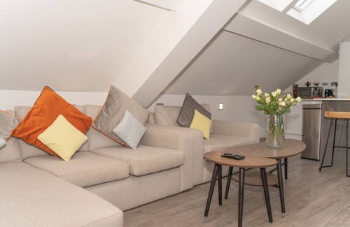 Mortehoe Apartment | Larkrise, The Penthouse