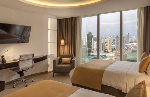 Punta Paitilla Hotel | Las Americas Golden Tower Panama