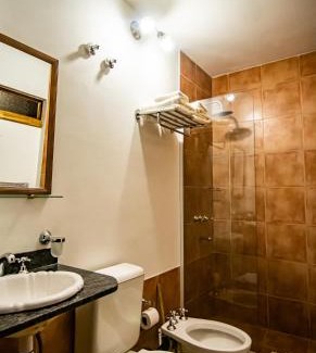 Macrozona Bahia Redonda y Primeros Faldeos Hotel | Las Avutardas Hosteria