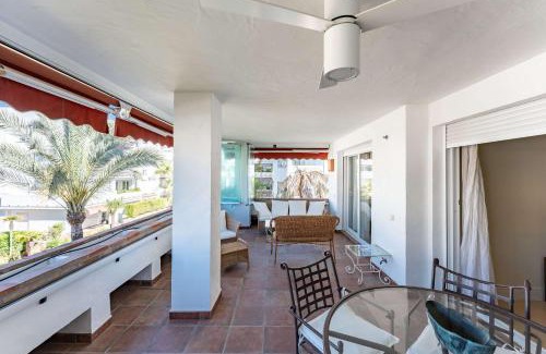 Golden Mile Apartment | Las Cañas Beach apartment in the Golden Mile with private parking, perfect location!