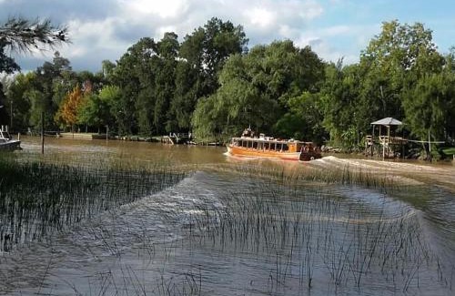 Partido de Tigre House | Las Casuarinas del Rio Capitan