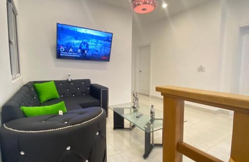 Las Piedras House | Las orquídeas house